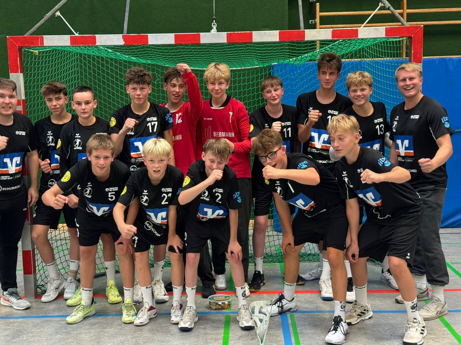 1000084333_1a093e37c3aee96466d8c85a83579fdb-31.8.2025, 19_34_28 1000084333_1a093e37c3aee96466d8c85a83579fdb-31.8.2025, 19_34_28